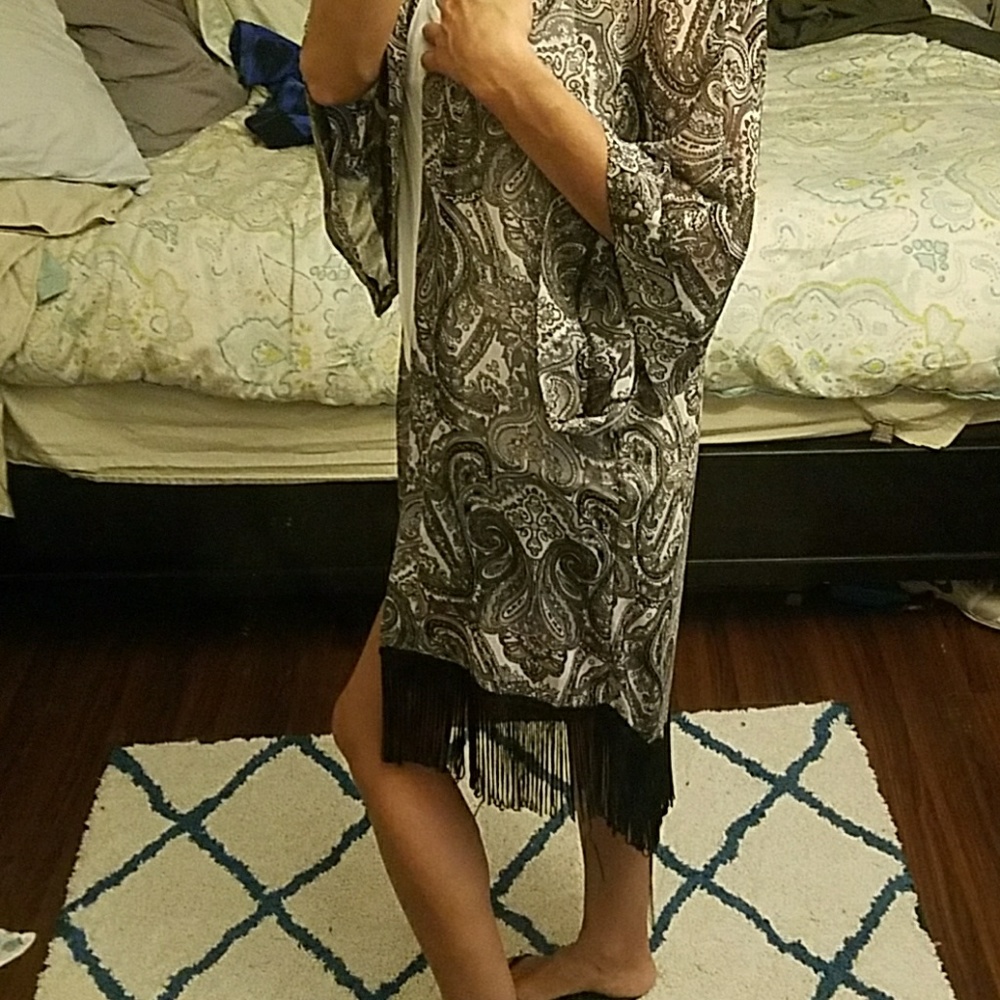 Nordstrom kimono - Picture 3 of 4